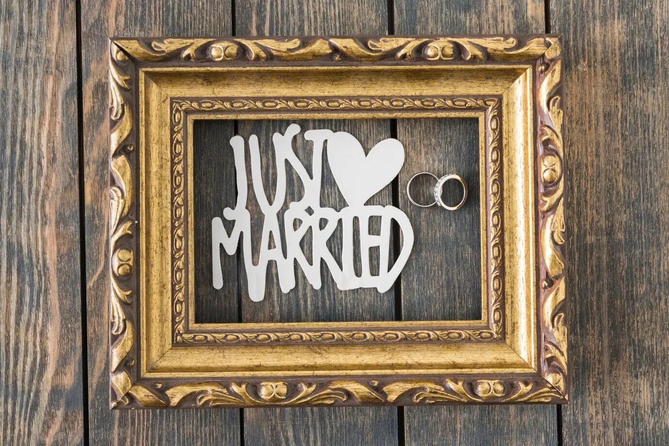 Trauringe mit Ornamenten